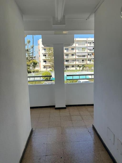 Playa Del Ingles Apartment San Bartolomé Екстериор снимка